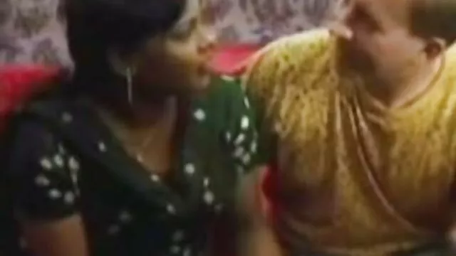 अश्लील कोई पंजीकरण  किशोर पहली सेक्सी हिंदी मूवी एचडी कास्टिंग