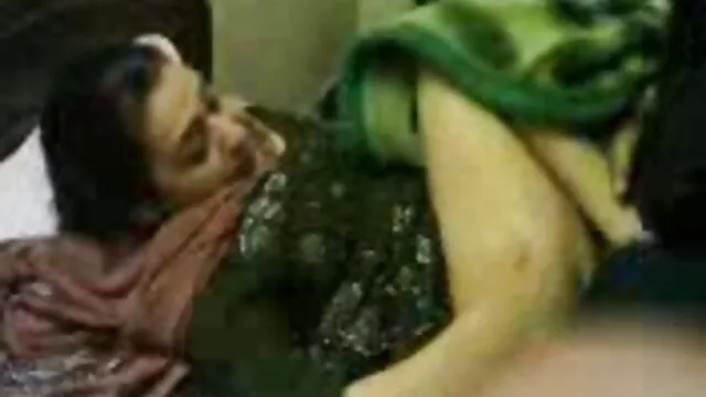 अश्लील कोई पंजीकरण  देवी के पैर गुलाम सेक्सी पिक्चर मूवी फुल एचडी